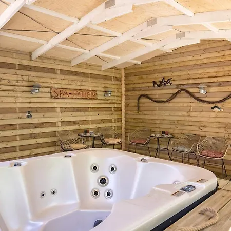 4 Star In Vakantiehuis Blåvand