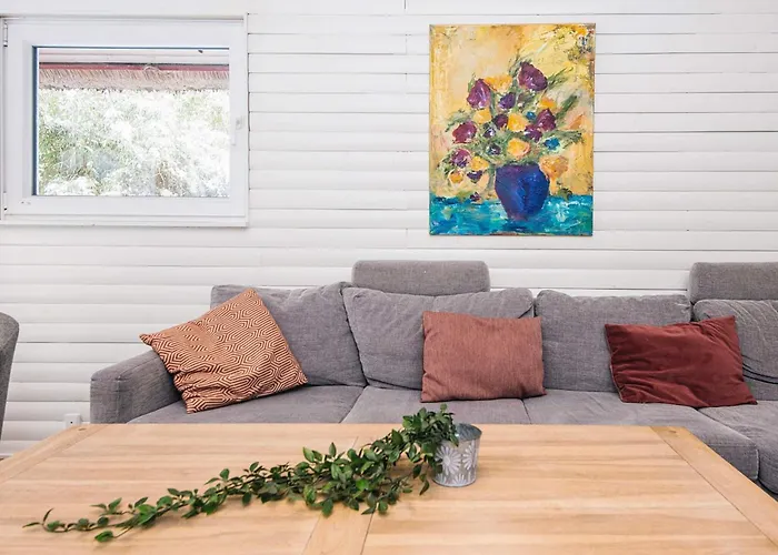 Renovated With - By Traum Сasa de vacaciones *