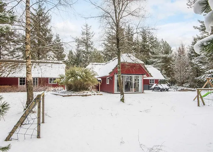 Renovated With - By Traum Сasa de vacaciones